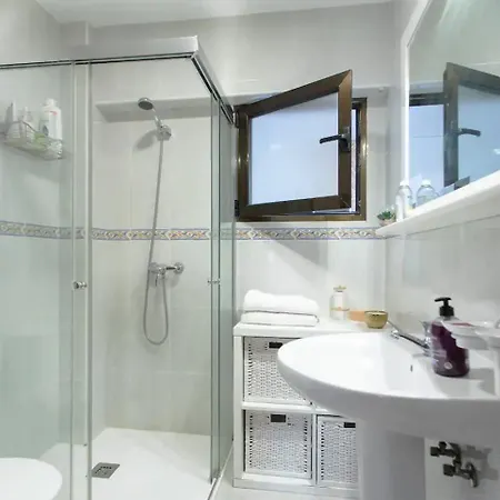 Duplex Para 8 Personas En Playa De Bastiagueiro * Oleiros